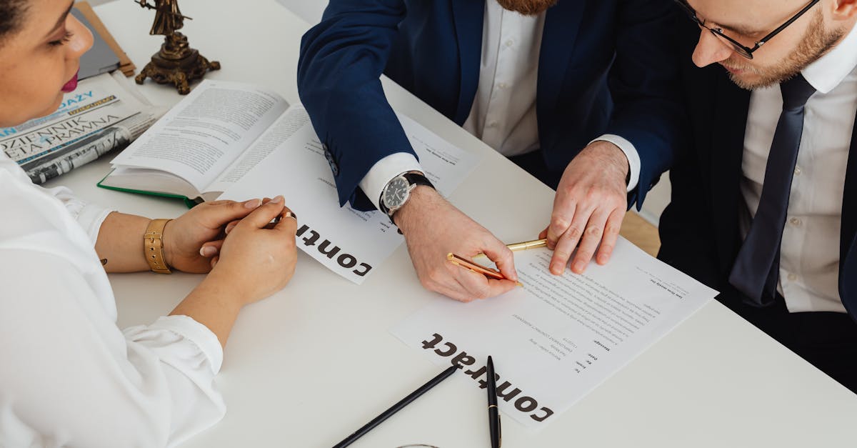 游戏主机厂商和开发商应该如何合作来解决技术支持辅助的问题